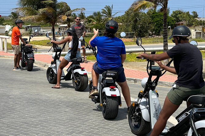 1/2 Day (4 hour) Electric Scooter Rental in Aruba - Beaches, food, shops, and flexible stops