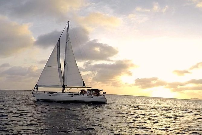 100% Private Sunset Sail on the most spacious monohull of Bonaire - Drinks that fit a relaxed evening