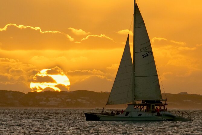 2 Hour Champagne Sunset Cruise from Grace Bay, Providenciales (Adult Only) - Sailing above Providenciales’ coral reef