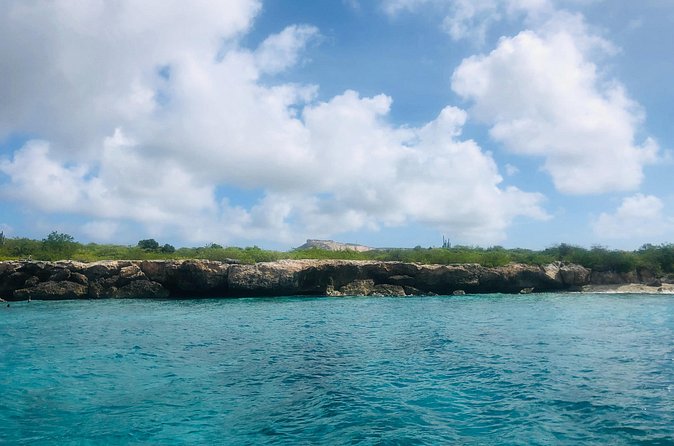2 hour private boat tour - Spanish Waters, Swim Stop & Boarding - Is $265 good value?