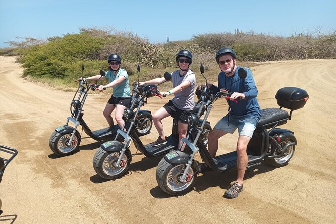 3-Hour Electric Scooter Island Tour in Aruba (1 or 2-seater) - Starting in Noord with a proper practice session