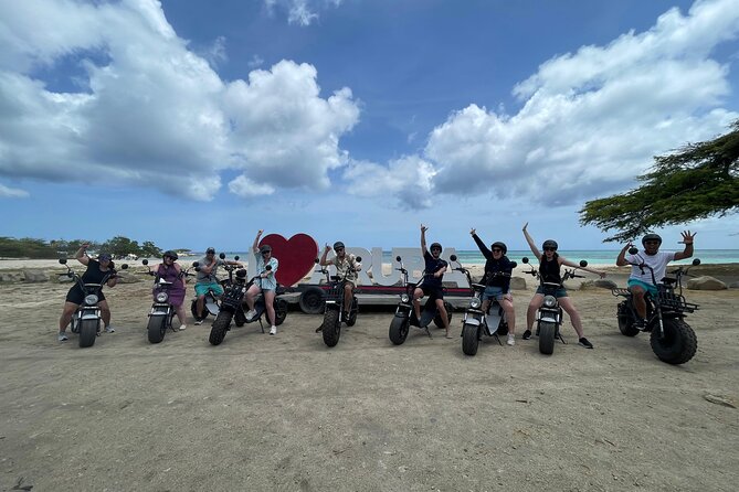 3-Hour Electric Scooter Island Tour in Aruba (1 or 2-seater) - Malmok Beach: clear water and a coastal pause