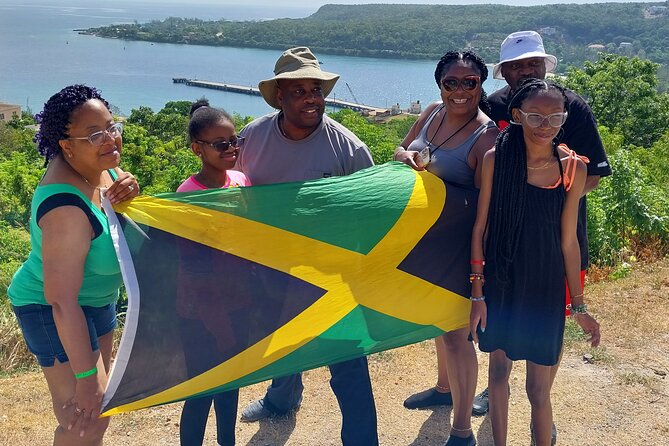 3-Hour Private Tour in the Highlights of Montego Bay - Patties, jerk chicken, and lunch at your own cost