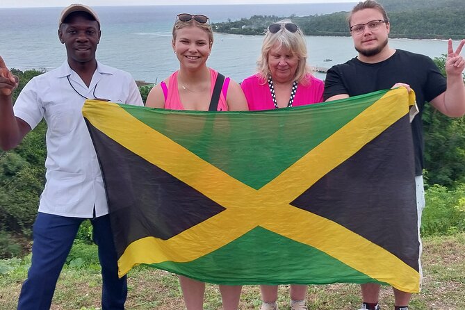 3 Hours Private Tour in Montego Bay From Falmouth - Montego Bay viewpoints and the food break
