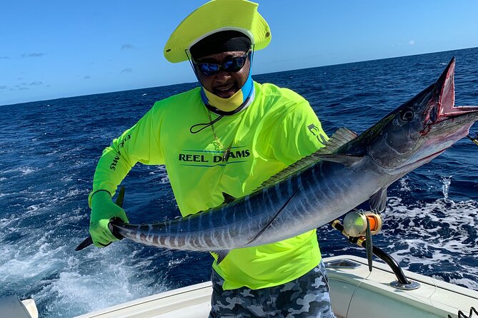 4 hours 38ft Reel Dreams Private Charter in Nassau - Who will enjoy Reel Dreams most