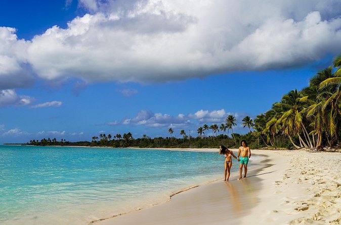 6 Hour Private Saona Island Tour with Snorkeling - Captain, crew, and communication