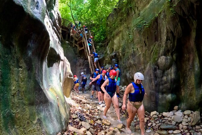 7 waterfalls+typical food - Who will enjoy this most?