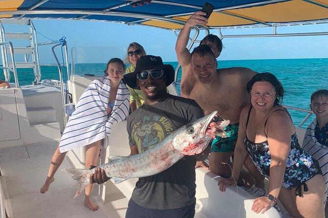 8HR Catch and Grill in Turks and Caicos Islands - Fishing for snapper, grouper, and parrot fish