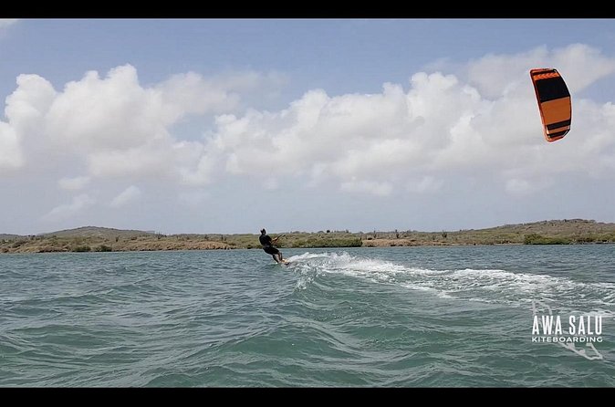 A little Taste of Kiteboarding - Watching the local kiteboarders at The Spot