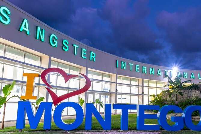 Airport Pickup, Dropoff to any Resort or Airbnb in Montego Bay - Meeting Troy, Randell, or AJ at the airport
