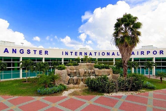 Airport Shuttle from Montego Bay (MBJ) to Hotel - Longer routes to Negril, Ocho Rios, and Trelawny