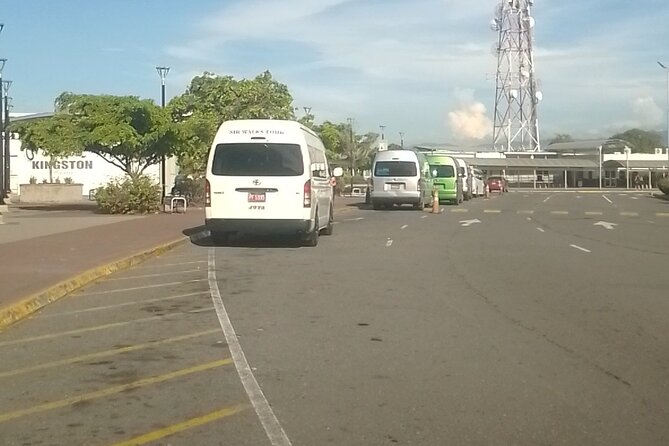 Airport Transfers from Kingston. - Who will enjoy this transfer most
