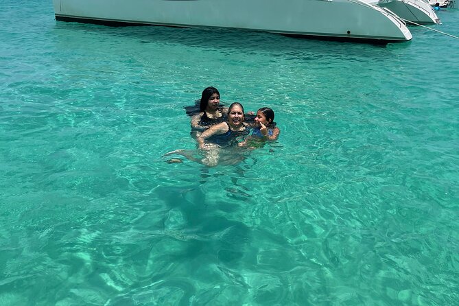All inclusive Private Tour to Icacos and Palomino Island - Weather and cancellation realities