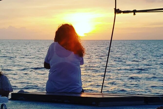 All Inclusive Sunset Dinner Cruise in Nassau Bahamas - Dinner is a straightforward BBQ buffet