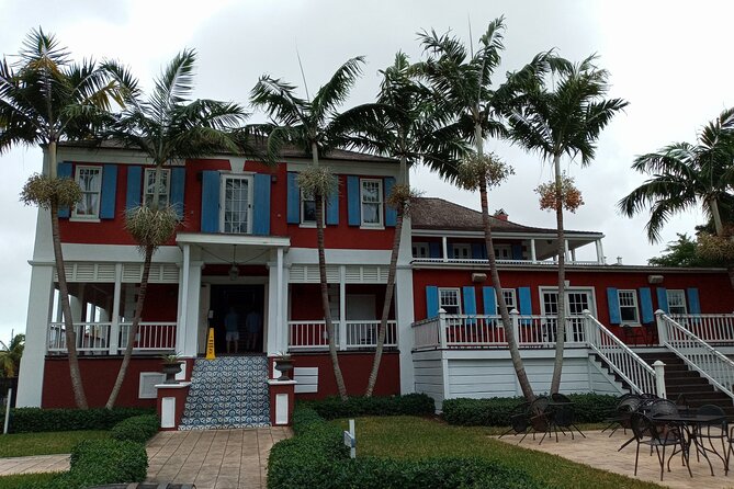 All New Tours "Bahamas Brunch" & "Signature Downtown Tour" - Government House and the story of Columbus