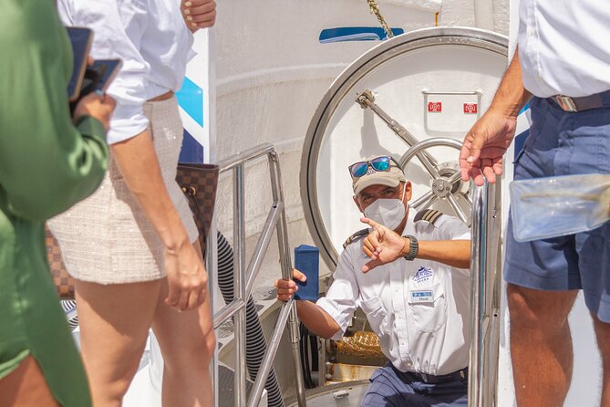 Aruba Atlantis Submarine Tour - Booking, weather, and cancellation details
