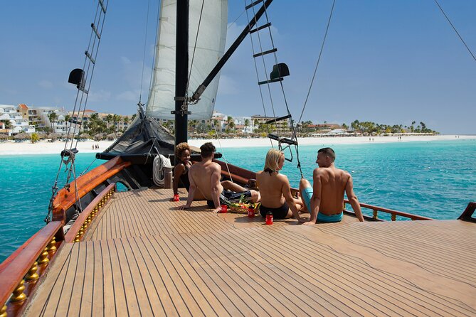 Aruba Jolly Pirate Afternoon Sail with Snorkeling - Malmok and Boca Catalina: Aruba’s easy water time