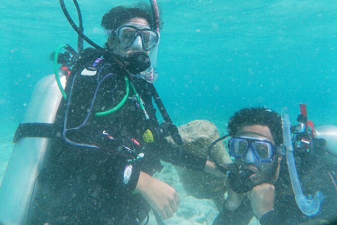 Aruba PADI Scuba Diving Program Non Certified Divers - Pickup, meeting point, and the cruise-port question