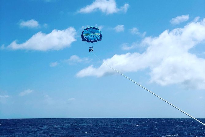 Aruba Parasailing with Unparalleled Views - Is $70 a fair price?