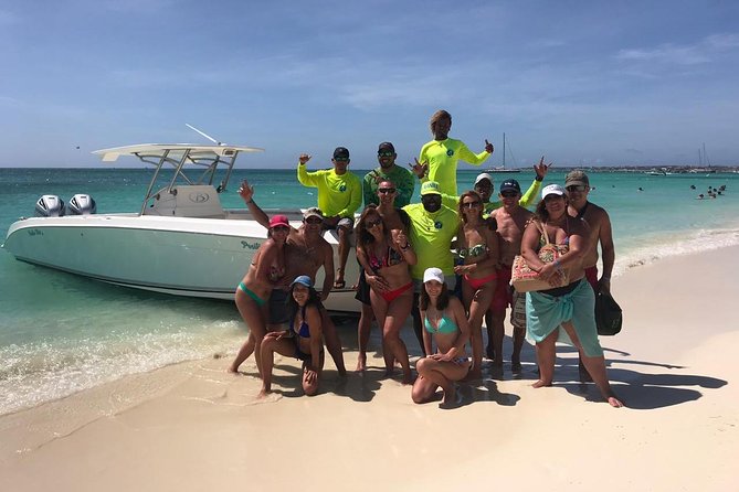 Aruba Private Luxury Boat Tours - Sail, Snorkel, Fishing and More - A private boat day along Aruba’s northwest coast