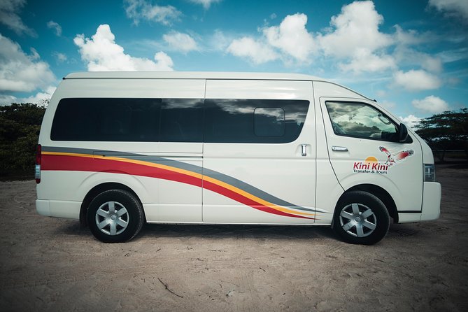 Aruba Private Van Airport Transfer - Why a private van can beat separate taxis