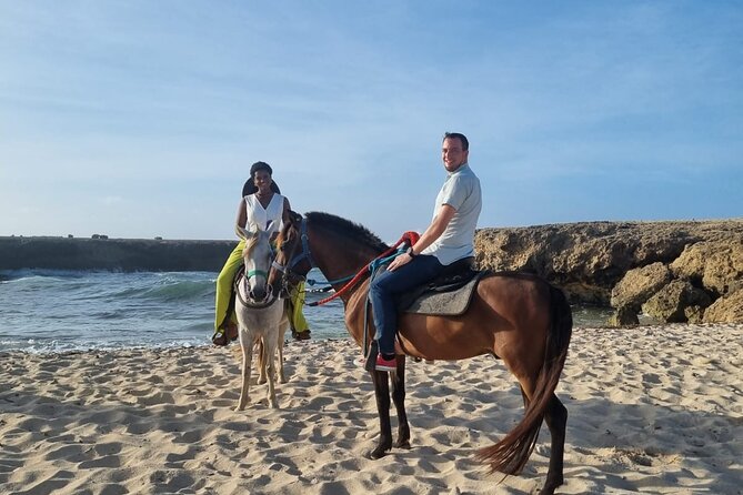 Aruba's Northern Coast Horseback Adventure - Practical clothing, timing, and booking advice