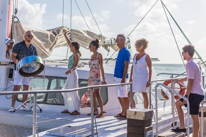 Aruba Sunset Sail with Caribbean Dinner and Live Music - Timing, weather, and practical details