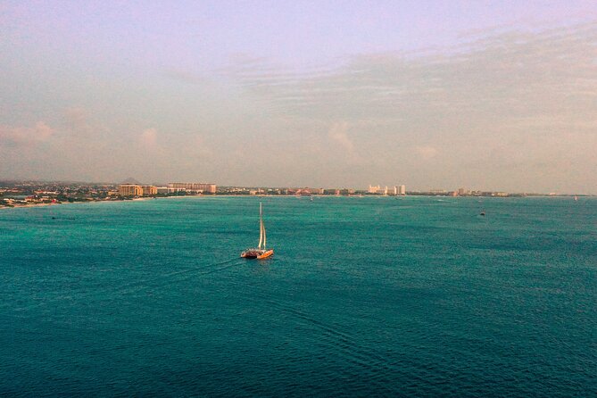 Aruba Sunset Sail with Open Bar - A social sail, not a private romantic cruise