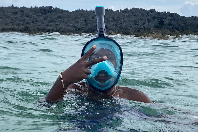 Bahamas Sea Scooter Snorkeling Adventure - Riding a sea scooter to the reef