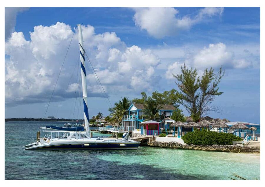Bahamas: Swimming Pigs & Snorkeling Cruise with Lunch & Rum - Key points to know before booking