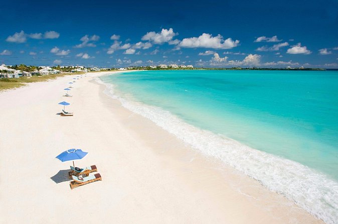 Bahamas Watersports Adventure: Parasail, Jet Ski, Banana Boat - Staff, safety, and the tipping issue