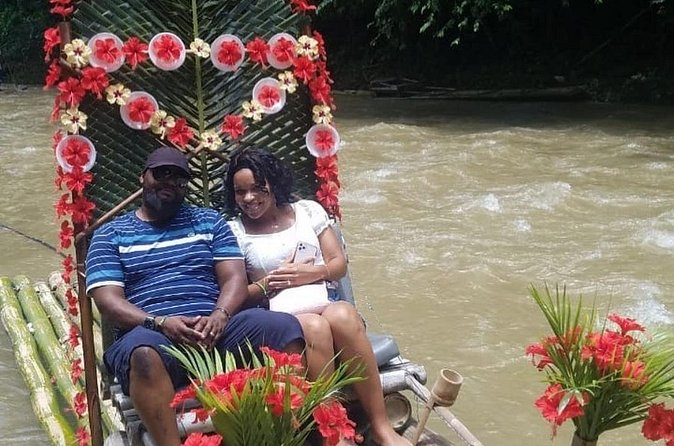 Bamboo Rafting and Limestone Foot Massage on Lethe River Private Tour - Food, drinks, music, and the extras on the river