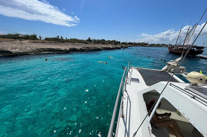 Banana Adventure Catamaran Shipwreck Snorkel and Turtle Swim - Who will enjoy this Aruba catamaran most