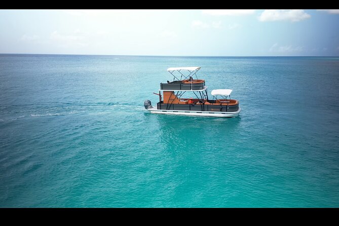 Barbados -Luxury Cruise with Lunch and Open Bar By Oceanluxx - Crew service from Captain Mick, Hakeem, and others