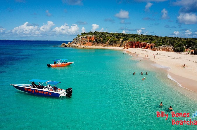 Billy Bones St. Maarten Getaway , Snorkeling with Turtles - Maho Beach and the airplane finale
