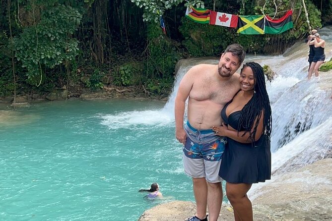 Blue Hole and Dunn's River Falls Private Tour from Montego Bay - What the private car adds to the day