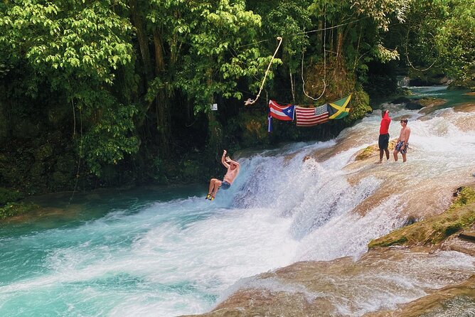 Blue Hole and Sightseeing Tour from Ocho Rios - Key points at a glance