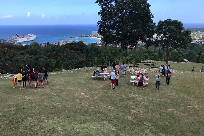 Blue Hole and Sightseeing Tour from Ocho Rios - What the $99 price really covers