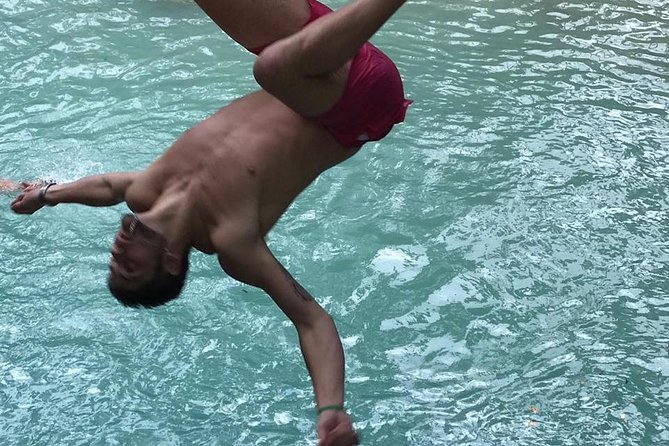 Blue Hole and Sightseeing Tour from Ocho Rios - What happens at the waterfalls