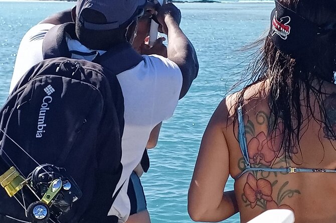 Blue hole, drift snorkeling, turtles Celebration Key is welcome - What happens once you reach the boat