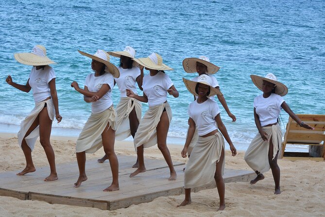 Blue Hole, Dunn's River Falls + Lunch & Cocktails at Bamboo Beach - Who will enjoy this tour most