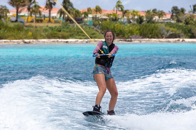 Boat rental on Bonaire - A four-hour route along Bonaire’s coast