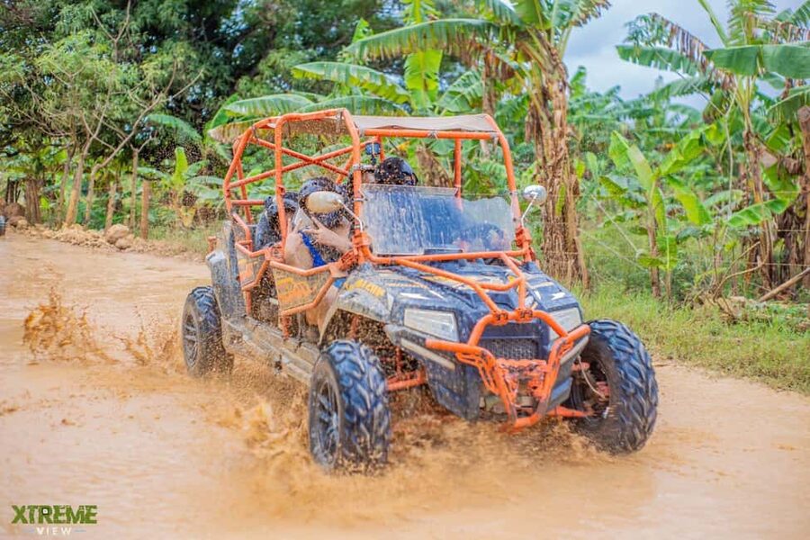 Booggy Adventure en Macao: Cuevas, Playa y Barro Extremo - Conducir por caminos rurales y zonas de barro