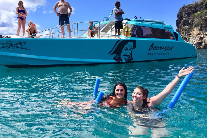 Boomerang's Best of St. Martin/Maarten: Swim with Turtles - A quick ride along the St. Maarten coast