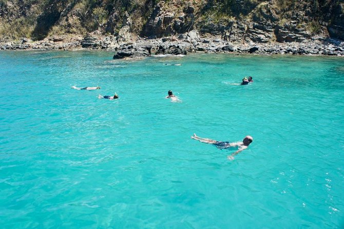 Boomerang's Best of St. Martin/Maarten: Swim with Turtles - Lunch with the boat still moving