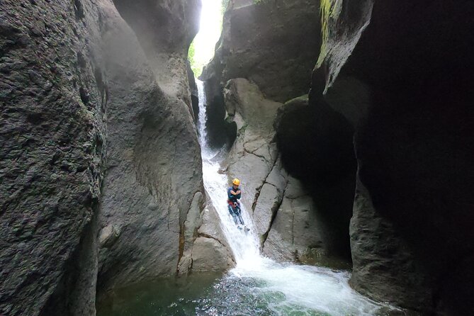 Canyoning experience - Why the small group and guide team matter