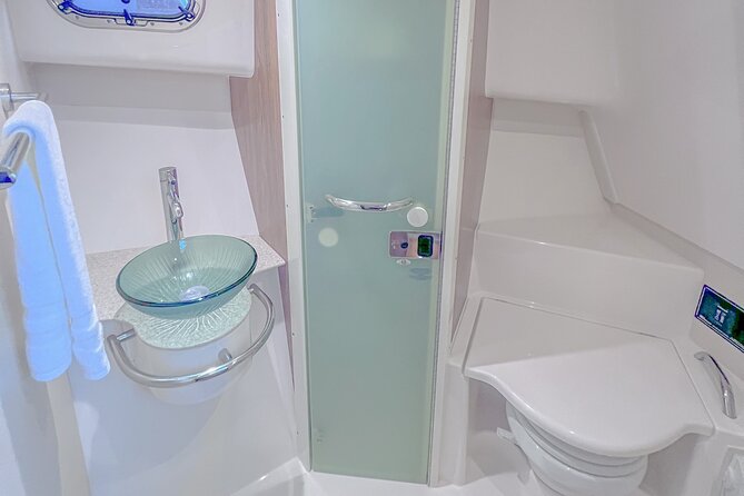 Cayman Private Luxury Charters - Stingray City, Snorkel, & More - What the $800 price really buys