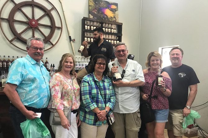 Cayman's Classic Food Tasting & Cultural Experience - Nikki and the guide’s role in the day