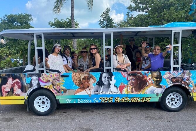 CHIPPIES BAHAMAS Island Tours : Feel The Culture - Rum cake first: a sweet introduction to Bahamian flavor