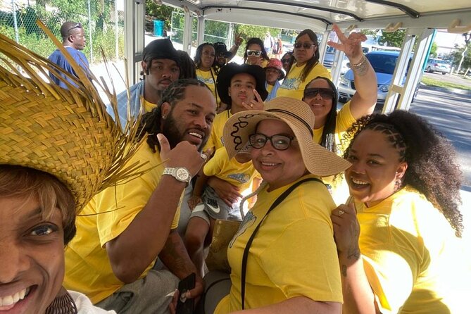 CHIPPIES BAHAMAS Island Tours : Feel The Culture - Atlantis, beaches, and the Nassau beyond the center